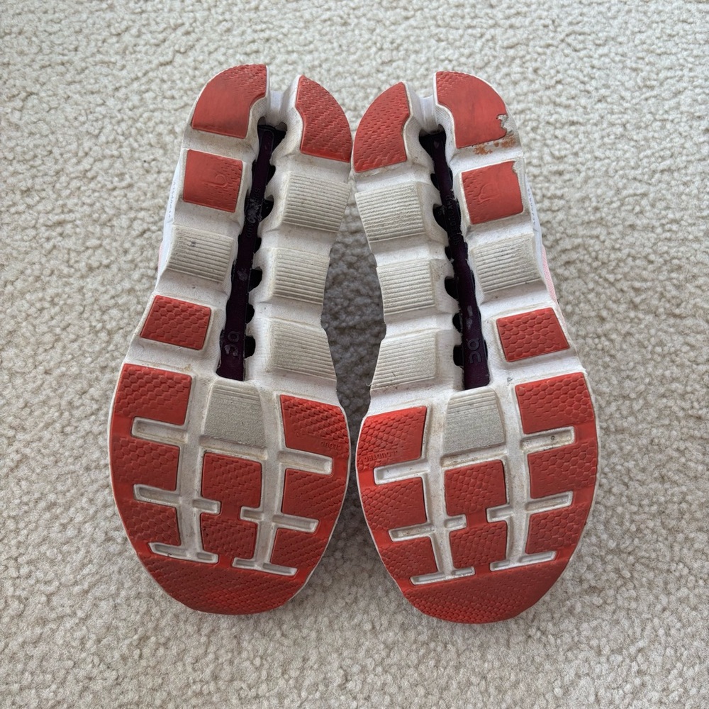 On Running Women's Cloudstratus Pink Red Running Shoes Size 8 - Picture 8 of 9